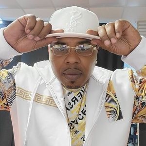 Meet your Posher, Sincere'ion